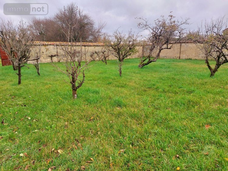 propriete a vendre Chambon 17290 Charente-Maritime 243 m2 8 pièces 457600 euros