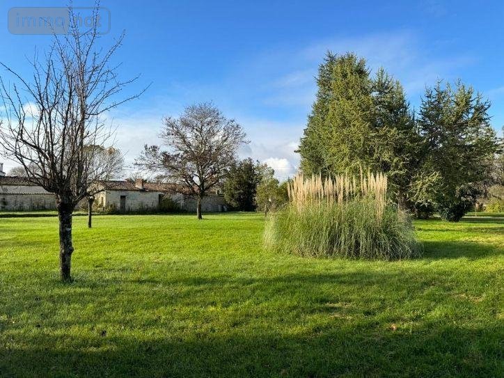 propriete a vendre Chambon 17290 Charente-Maritime 243 m2 8 pièces 457600 euros