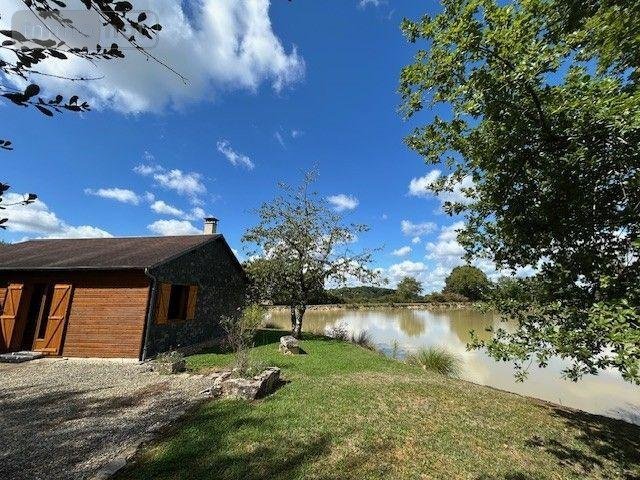 Terrains de loisirs bois etangs a vendre Mauvières 36370 Indre 61878 m2  286200 euros