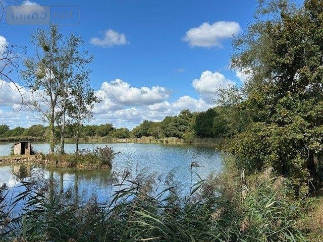 Terrains de loisirs bois etangs a vendre Mauvières 36370 Indre 61878 m2  286200 euros