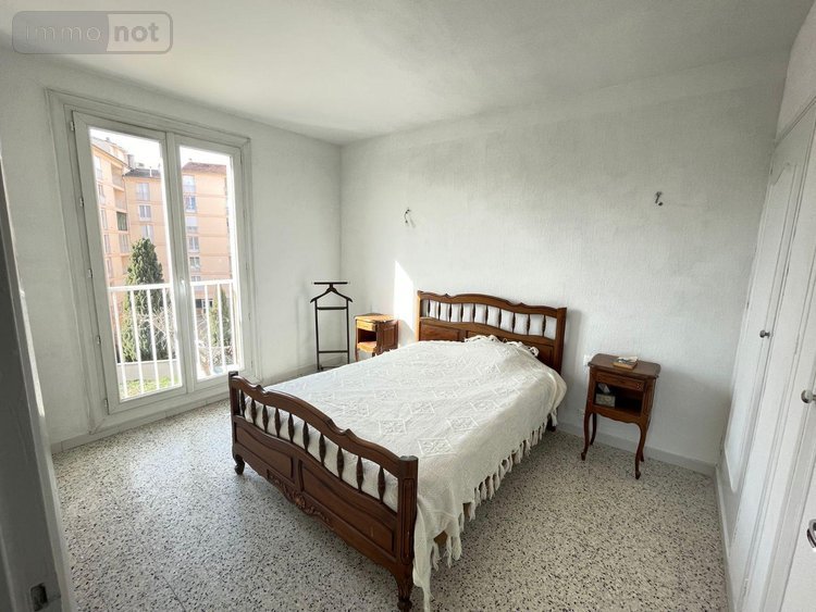 Appartement a vendre Manosque 04100 Alpes-de-Haute-Provence 108 m2 4 pièces 241800 euros