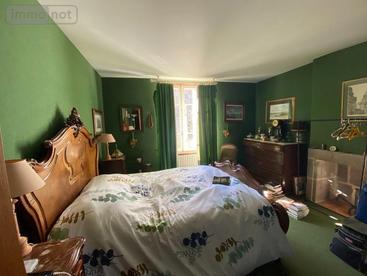 Maison a vendre Anglards-de-Salers 15380 Cantal 390 m2  699000 euros