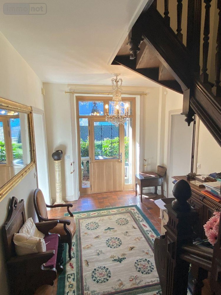 Maison a vendre Anglards-de-Salers 15380 Cantal 390 m2  699000 euros