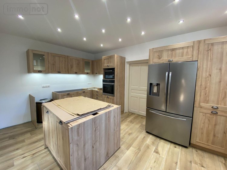 Maison a vendre Anglards-de-Salers 15380 Cantal 390 m2  699000 euros