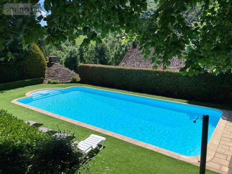 Maison a vendre Anglards-de-Salers 15380 Cantal 390 m2  699000 euros