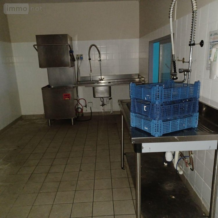 Immeuble a vendre Saint-Pol-de-Léon 29250 Finistère 586 m2  519000 euros