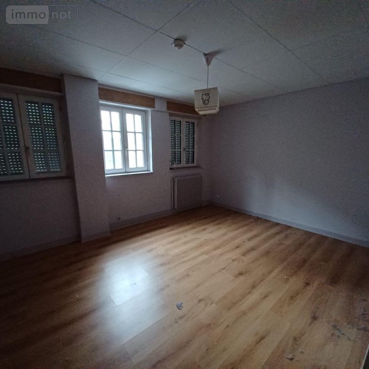 Immeuble a vendre Saint-Pol-de-Léon 29250 Finistère 586 m2  519000 euros