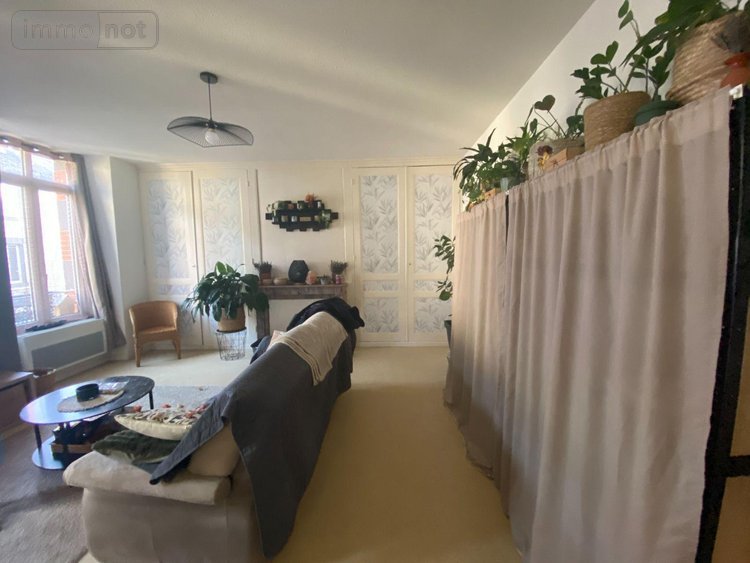 Immeuble a vendre Mauriac 15200 Cantal  328000 euros