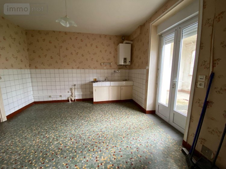 Maison a vendre Villedieu-sur-Indre 36320 Indre 200 m2 7 pièces 149600 euros