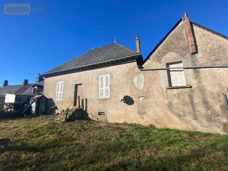 Maison a vendre Saint-Bonnet-de-Salers 15140 Cantal 90 m2  105000 euros