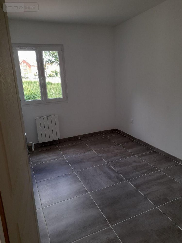 Location maison Pinon 02320 Aisne 62 m2  736 euros