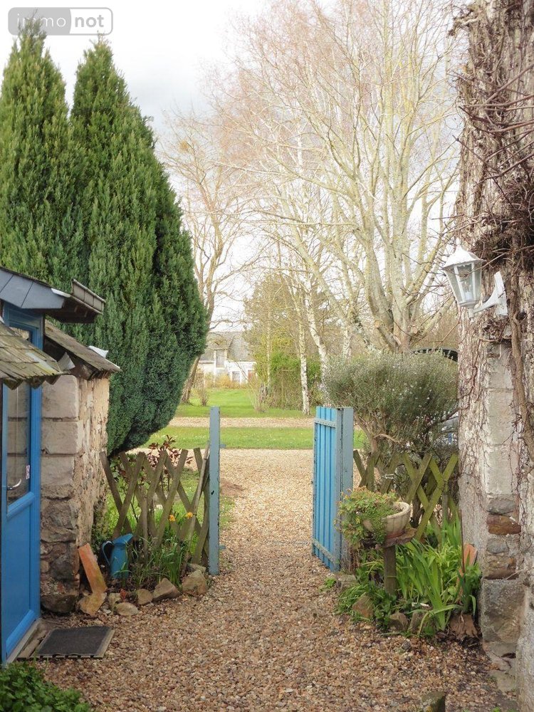 Maison a vendre Baugé-en-Anjou 49150 Maine-et-Loire 202 m2 12 pièces 365750 euros