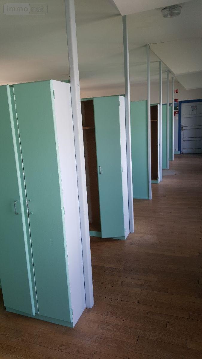 Immeuble a vendre Barenton 50720 Manche 2300 m2  315300 euros