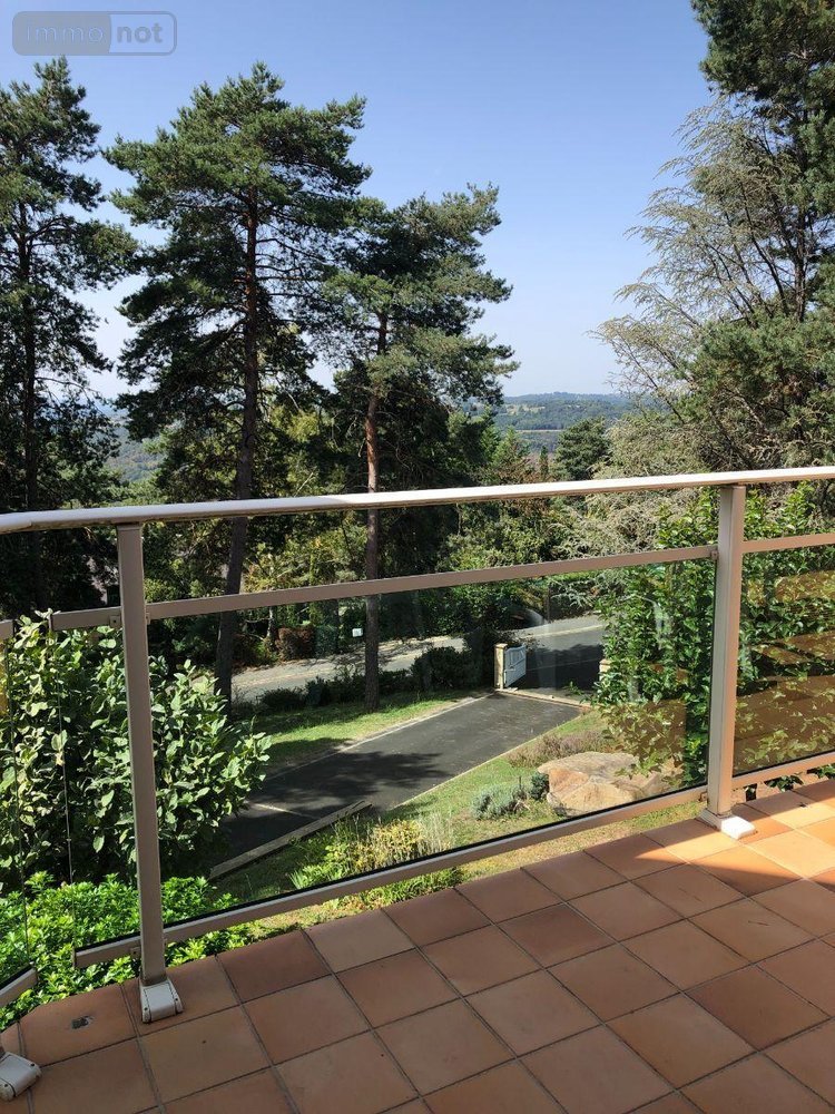 Maison a vendre Aubazines 19190 Corrèze 231 m2 8 pièces 293700 euros