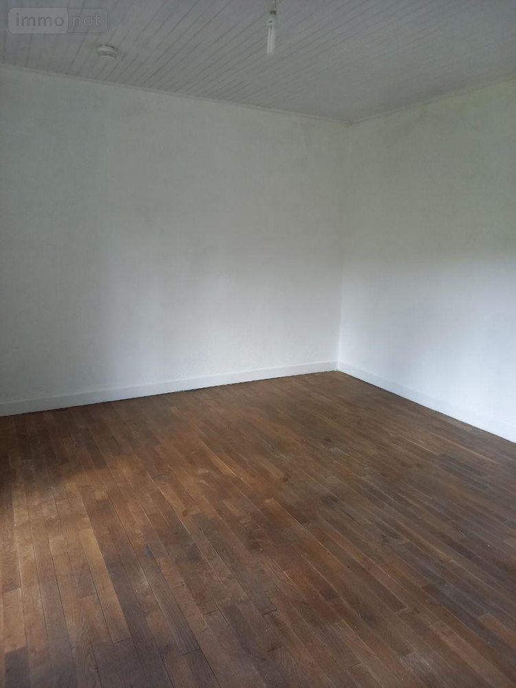 Maison a vendre Vic-sur-Cère 15800 Cantal 106 m2  138300 euros