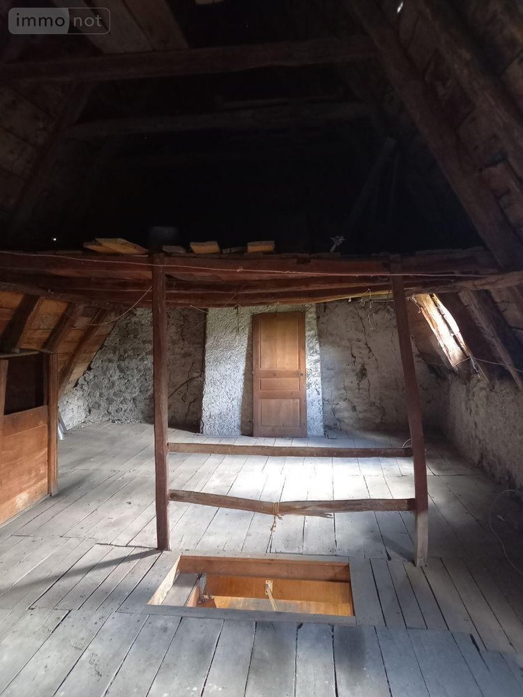 Maison a vendre Vic-sur-Cère 15800 Cantal 106 m2  148950 euros