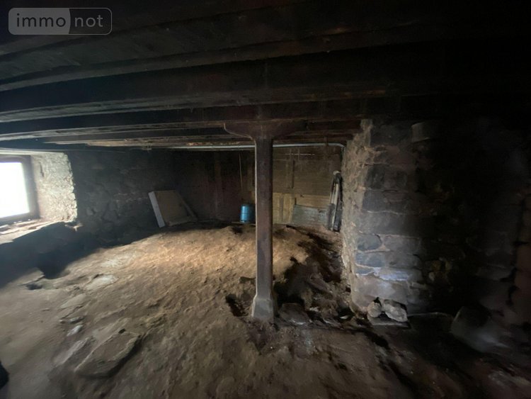 Maison a vendre Chaussenac 15700 Cantal  63600 euros