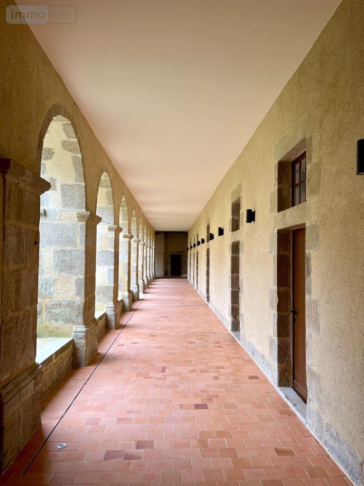 Location fonds et murs commerciaux Guérande 44350 Loire-Atlantique 40 m2  750 euros