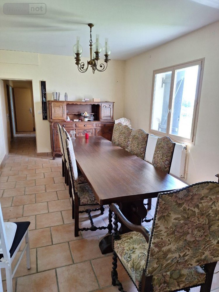 Maison a vendre Saint-Martin-d'Auxigny 18110 Cher 203 m2 8 pièces 157000 euros
