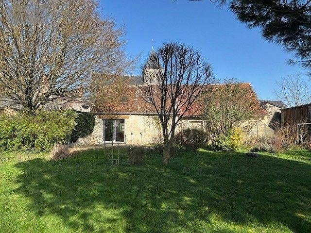 Maison a vendre Lasse 49490 Maine-et-Loire 277 m2 14 pièces 198550 euros