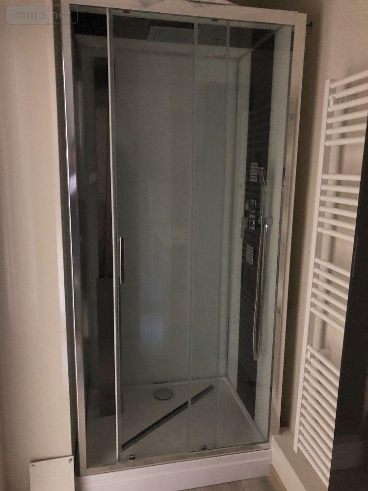 Immeuble a vendre Mauriac 15200 Cantal  275600 euros