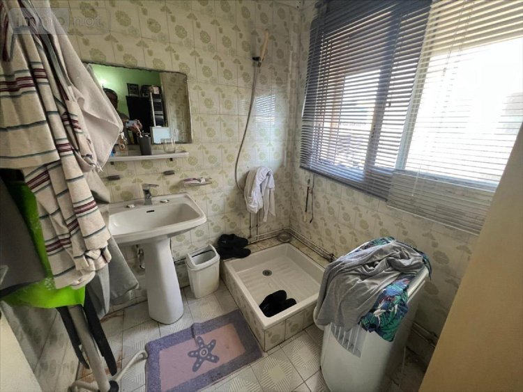 Immeuble a vendre Saint-Denis 97400 Réunion 160 m2  519000 euros