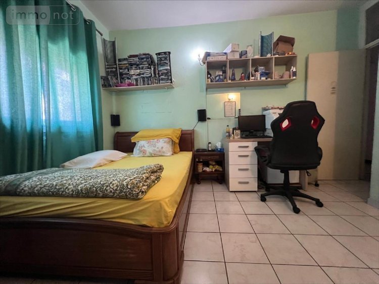 Immeuble a vendre Saint-Denis 97400 Réunion 160 m2  519000 euros