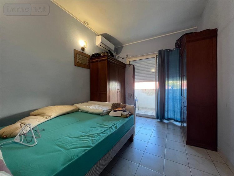 Immeuble a vendre Saint-Denis 97400 Réunion 160 m2  519000 euros