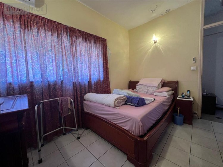 Immeuble a vendre Saint-Denis 97400 Réunion 160 m2  519000 euros