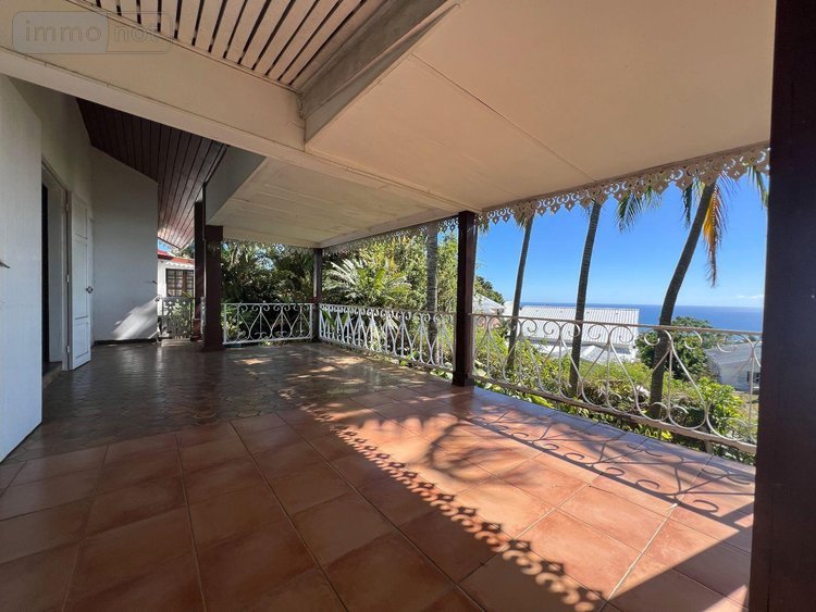 Maison a vendre Sainte-Clotilde 97490 Réunion 108 m2 4 pièces 498000 euros