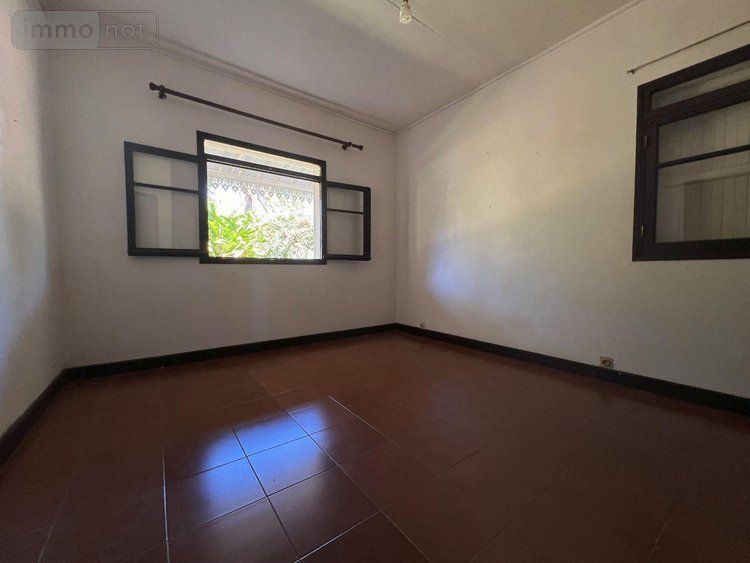 Maison a vendre Sainte-Clotilde 97490 Réunion 108 m2 4 pièces 509000 euros