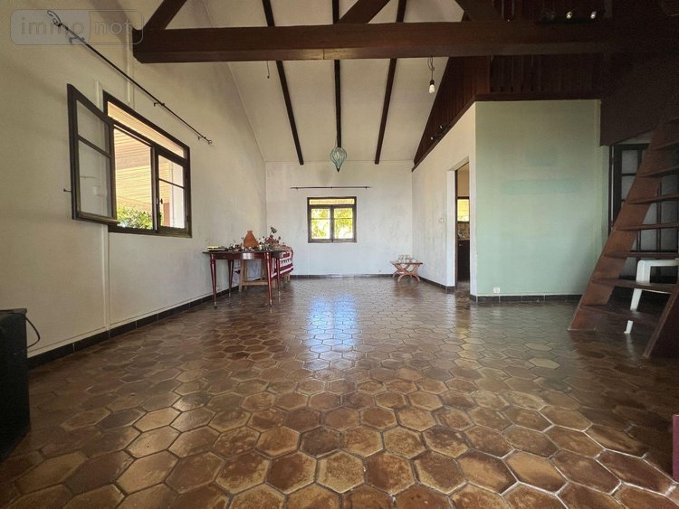 Maison a vendre Sainte-Clotilde 97490 Réunion 108 m2 4 pièces 509000 euros