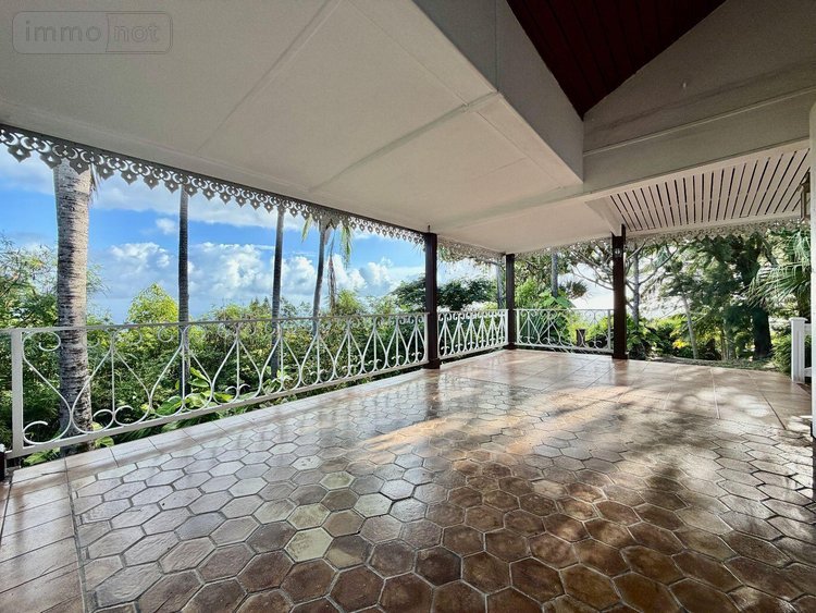 Maison a vendre Sainte-Clotilde 97490 Réunion 108 m2 4 pièces 498000 euros