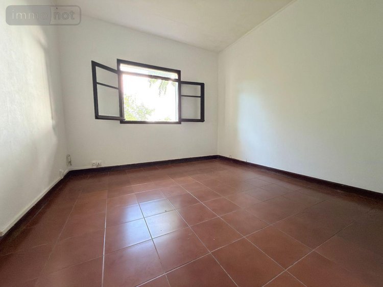 Maison a vendre Sainte-Clotilde 97490 Réunion 108 m2 4 pièces 498000 euros