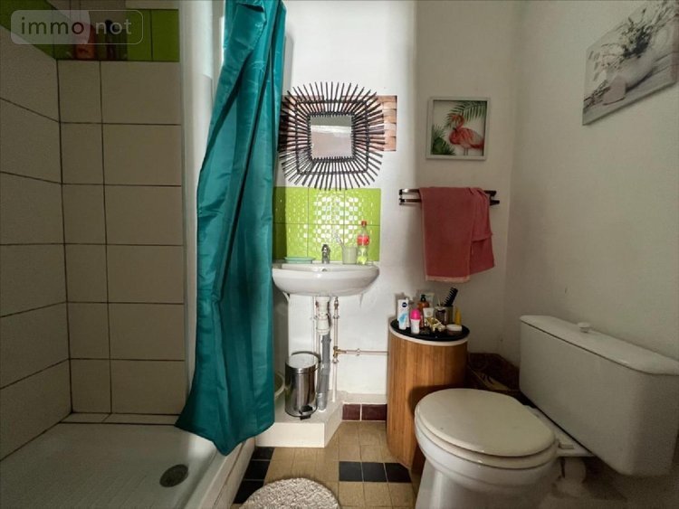 Immeuble a vendre Le Tampon 97430 Réunion 280 m2  420000 euros