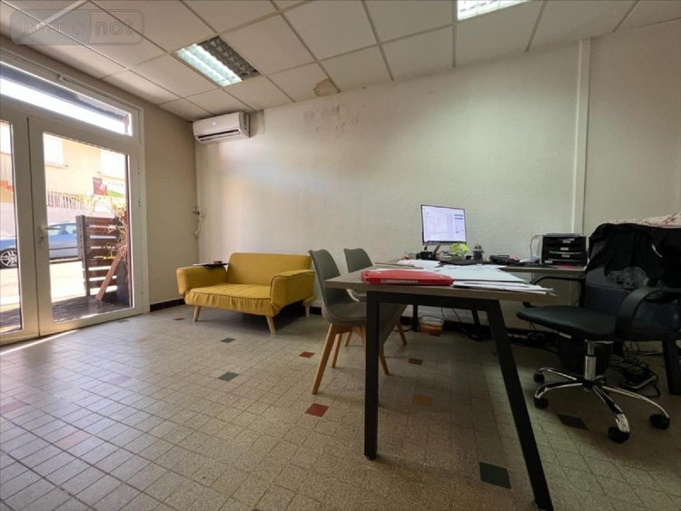 Immeuble a vendre Le Tampon 97430 Réunion 280 m2  420000 euros