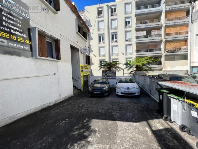Immeuble a vendre Le Tampon 97430 Réunion 280 m2  420000 euros