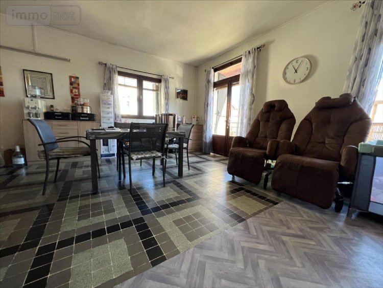 Immeuble a vendre Le Tampon 97430 Réunion 280 m2  420000 euros