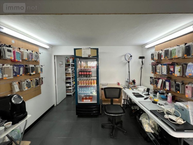 Immeuble a vendre Le Tampon 97430 Réunion 280 m2  420000 euros