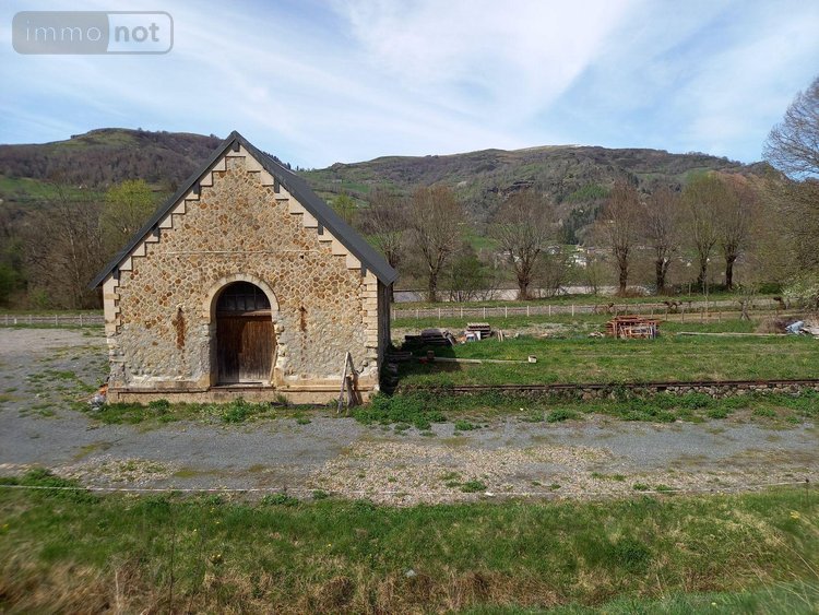 Divers a vendre Thiézac 15800 Cantal 70 m2  53000 euros