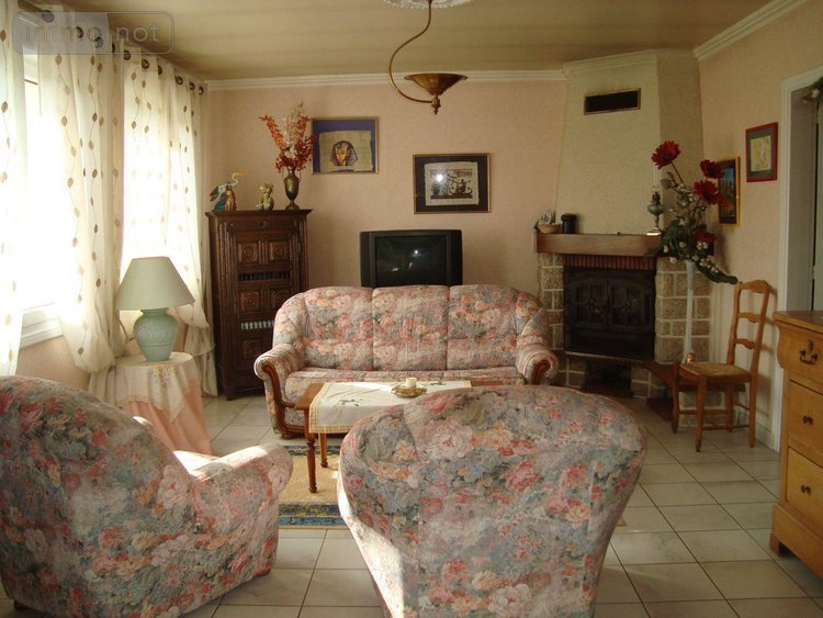 Maison a vendre Noyal-Pontivy 56920 Morbihan 137 m2 5 pièces 168000 euros