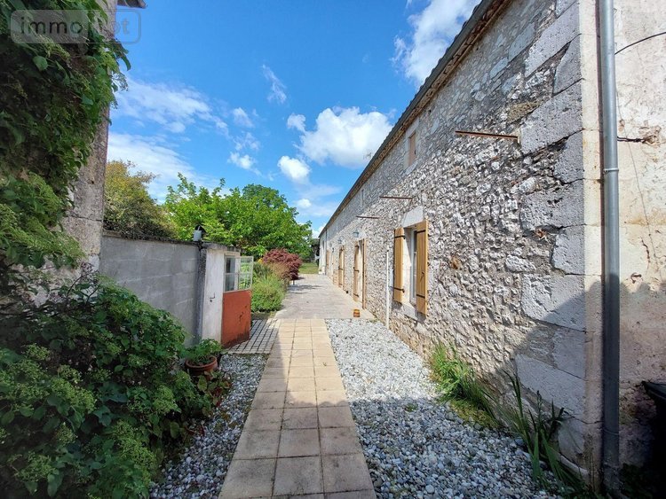 Maison a vendre Saint-Antoine-de-Breuilh 24230 Dordogne 180 m2 8 pièces 333100 euros