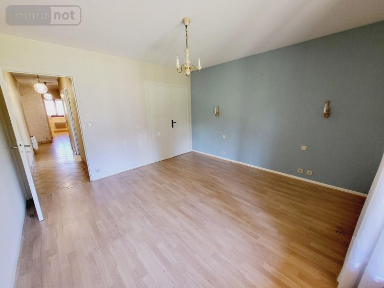 Maison a vendre Ussel 19200 Corrèze 186 m2 6 pièces 177650 euros