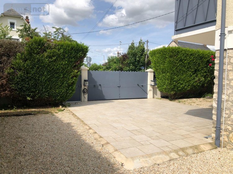 Maison a vendre Issoudun 36100 Indre 260 m2  293440 euros