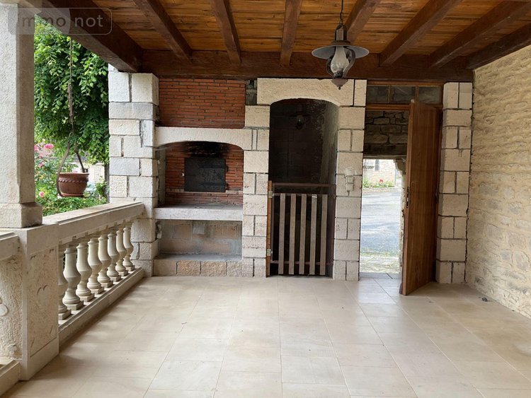 Maison a vendre Gourdon 46300 Lot 158 m2 8 pièces 105000 euros