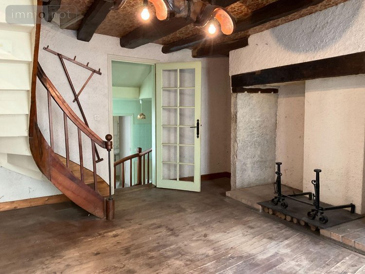 Maison a vendre Gourdon 46300 Lot 158 m2 8 pièces 105000 euros