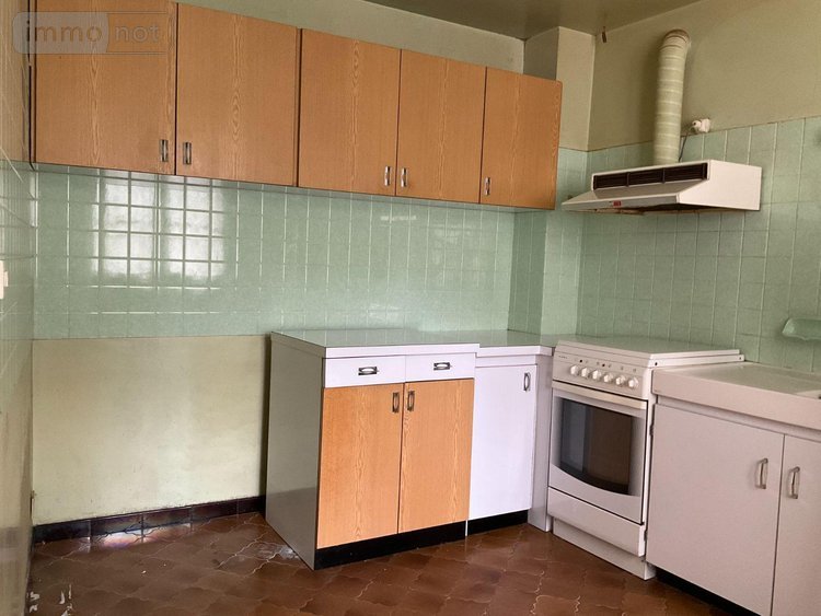 Maison a vendre Gourdon 46300 Lot 158 m2 8 pièces 105000 euros