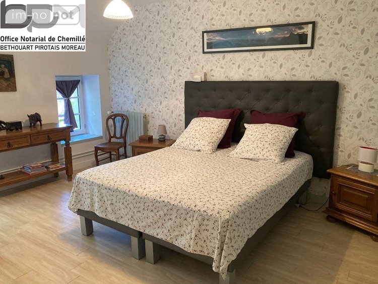 Maison a vendre Chemillé-en-Anjou 49120 Maine-et-Loire 190 m2 7 pièces 398475 euros