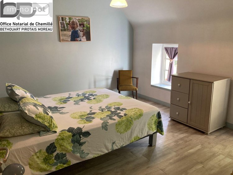 Maison a vendre Chemillé-en-Anjou 49120 Maine-et-Loire 190 m2 7 pièces 398475 euros