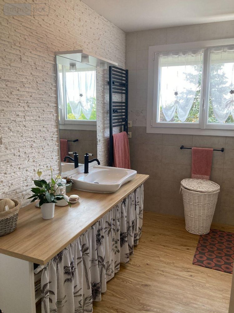 Maison a vendre Chemillé-en-Anjou 49120 Maine-et-Loire 86 m2  229000 euros